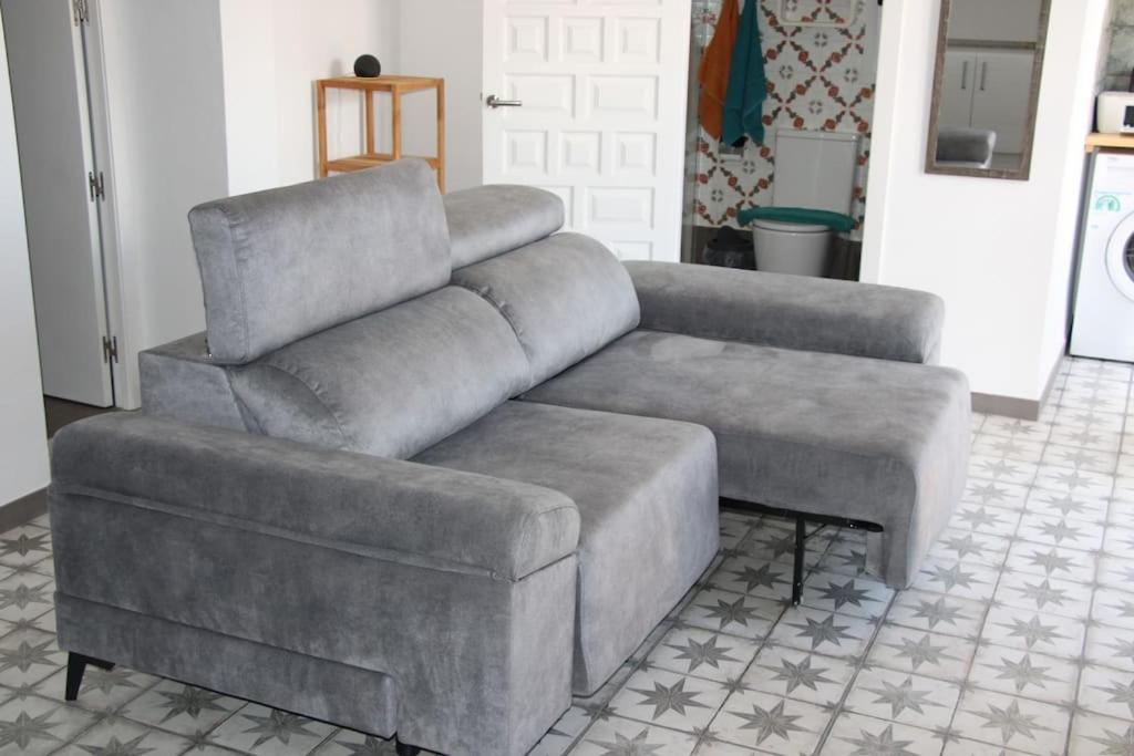 Luxe Appartement Met Tuin Benidoleig Zewnętrze zdjęcie